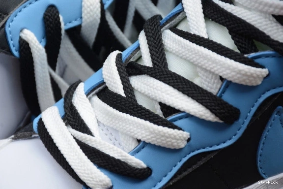 UNIVERSITY BV0072-001 BLUE NIKE BLAZER X MID SACAI 0216